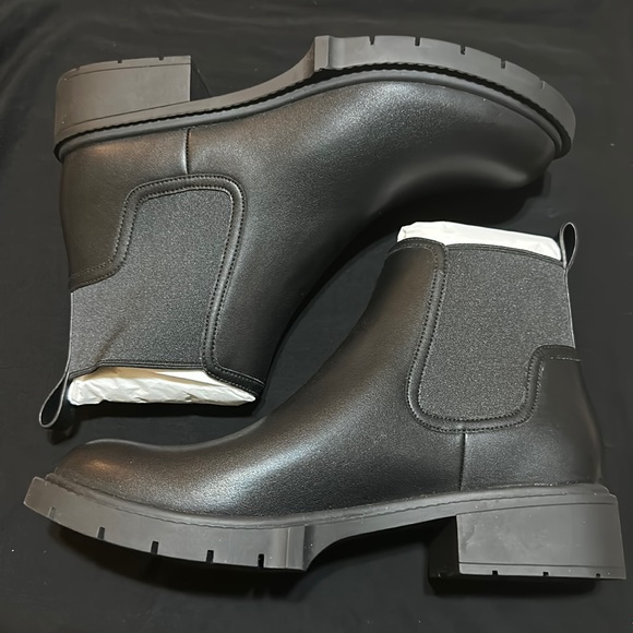 COACH Lenora Bootie Women Size 10 - Picture 4 of 9